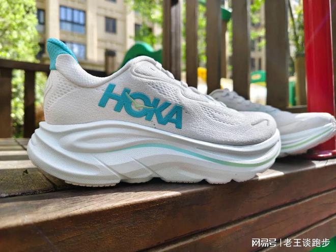 10：恰到好处的卓越跑鞋HOKA CLIFTON(图8)