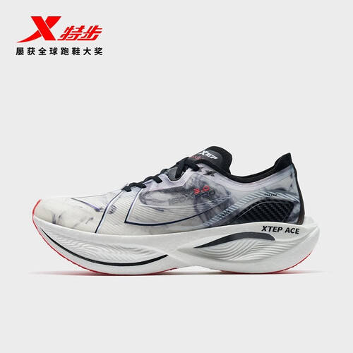 30PRO跑鞋让你在赛道上尽情驰骋！释放